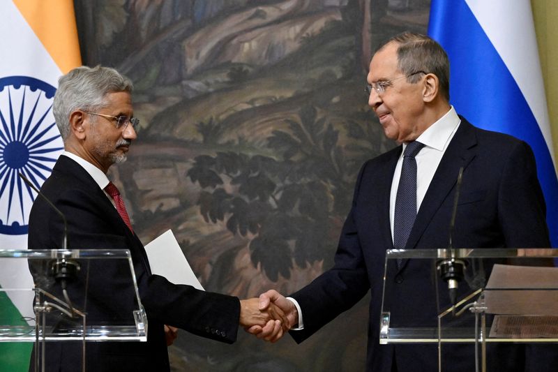 Analysis-India pivots away from Russian arms, but will retain strong ties