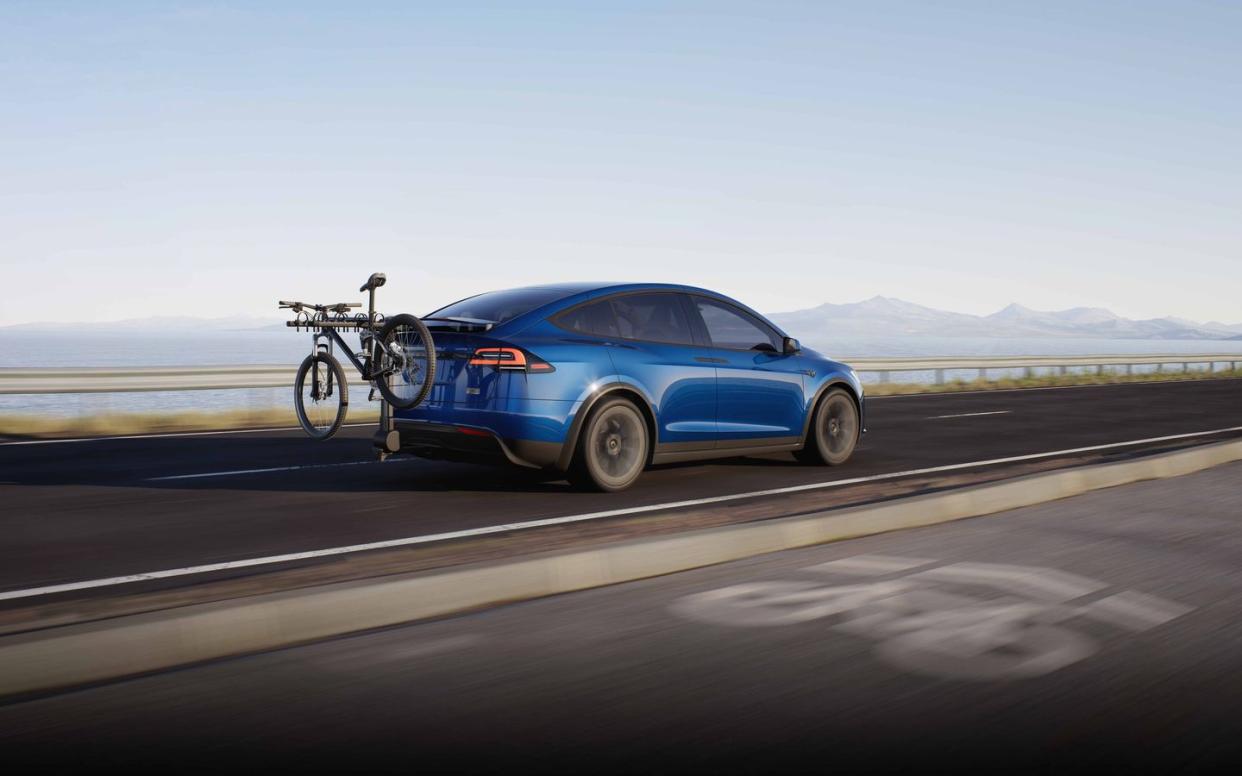 2023 tesla model x rear towing a bike