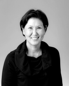 Susan Yamada Bw