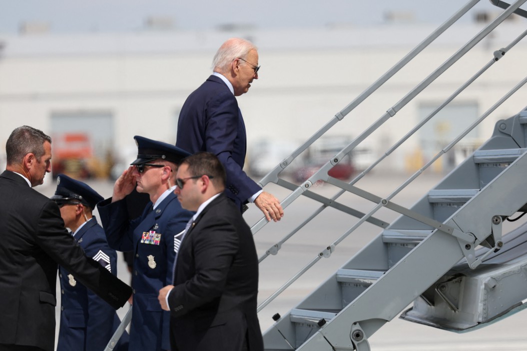 Biden left the campaign trail on Air Force One after he was diagnosed with Covid-19