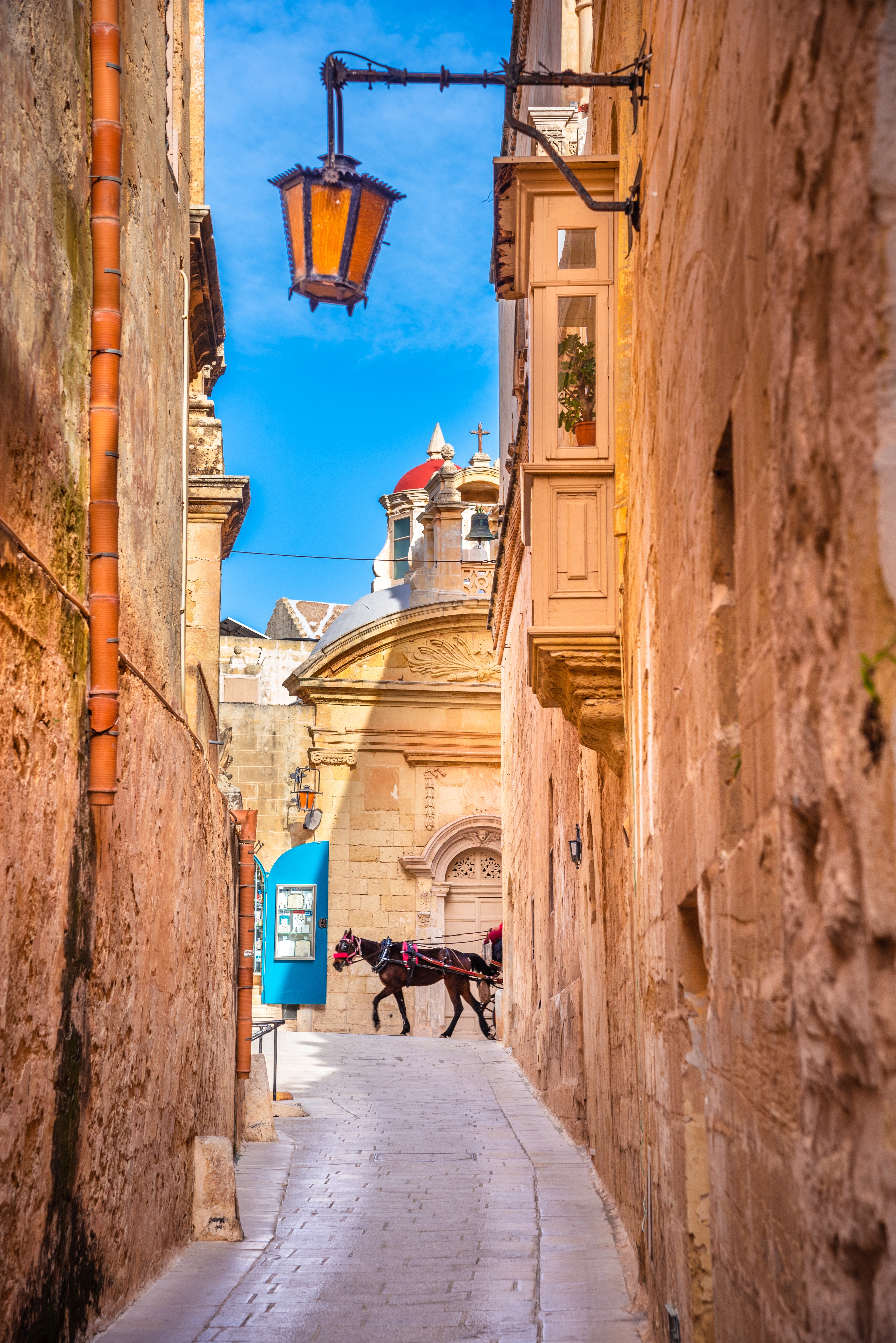 Wander the streets of Valletta