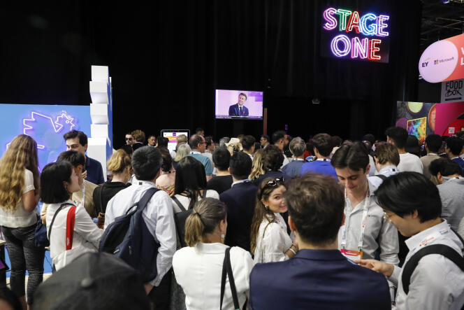 Meeting with Emmanuel Macron (on screen) at the VivaTech trade show in Paris on June 14, 2023.