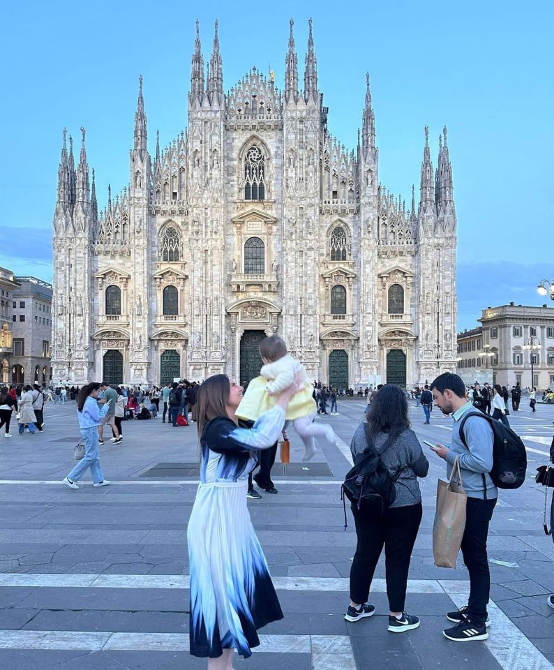 The baby and her mum posing in Milan