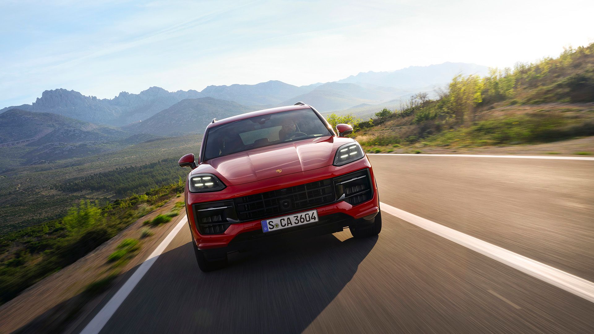 2025 Porsche Cayenne GTS (21)