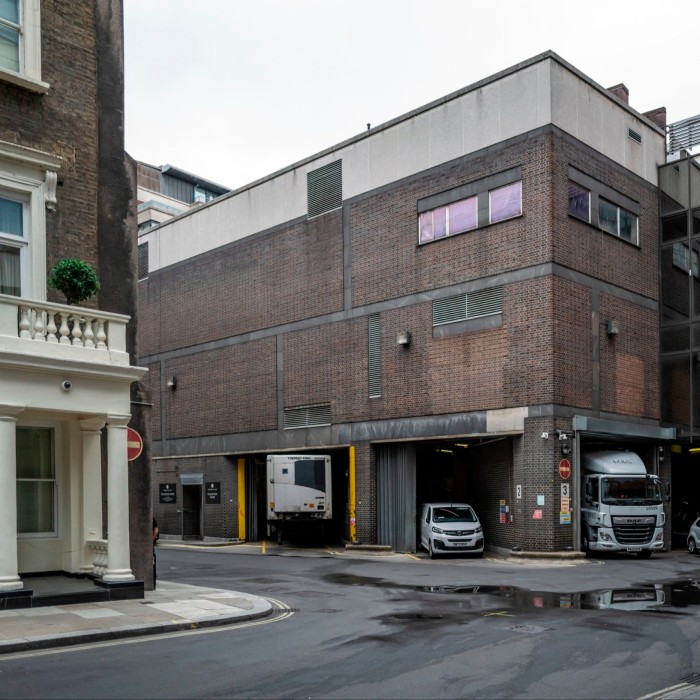 Loading bays at back of the existing M&S building