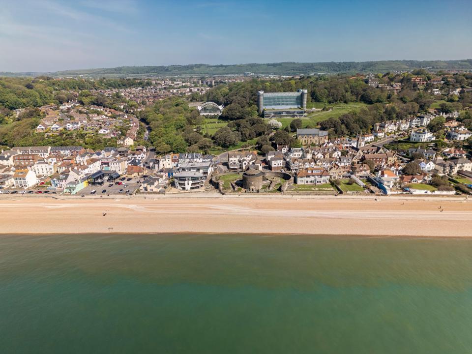 Folkestone isn’t short of amazing stretches beaches to choose from