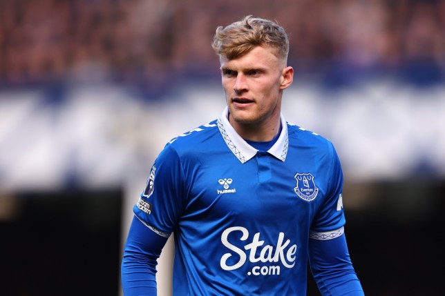 LIVERPOOL, ENGLAND - APRIL 6: Jarrad Branthwaite of Everton during the Premier League match between Everton FC and Burnley FC at Goodison Park on April 6, 2024 in Liverpool, England.(Photo by Robbie Jay Barratt - AMA/Getty Images)