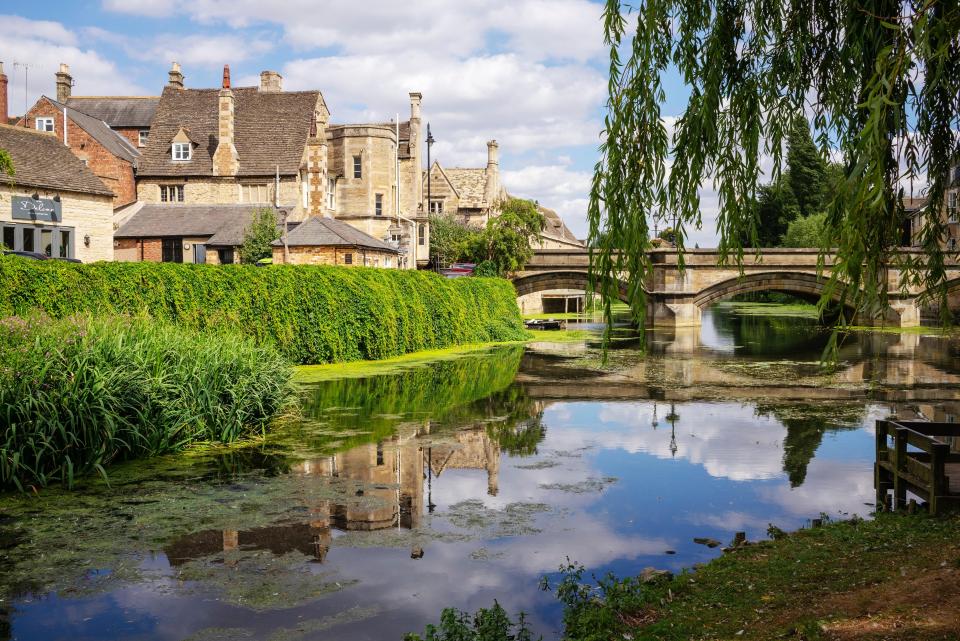 Soak up the scenes and go glamping in historic Stamford