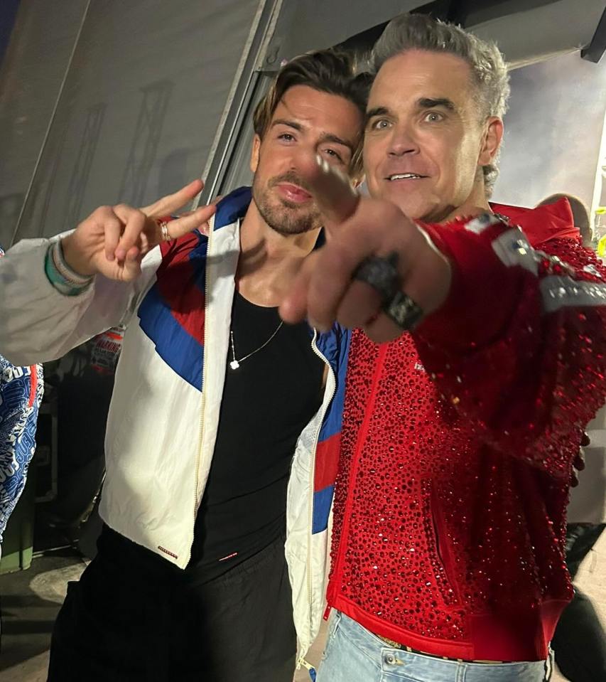 He also met popstar Robbie Williams