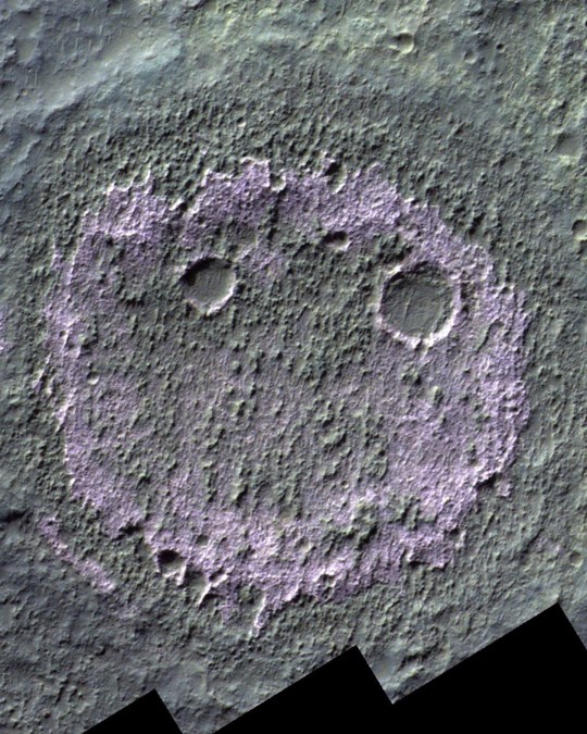 Science | 13839031 Scientists spot ancient 'smiley face' on Mars - and it could contain signs of life https://www.instagram.com/p/C_BKFY1tTju/?utm_source=ig_web_copy_link&img_index=5