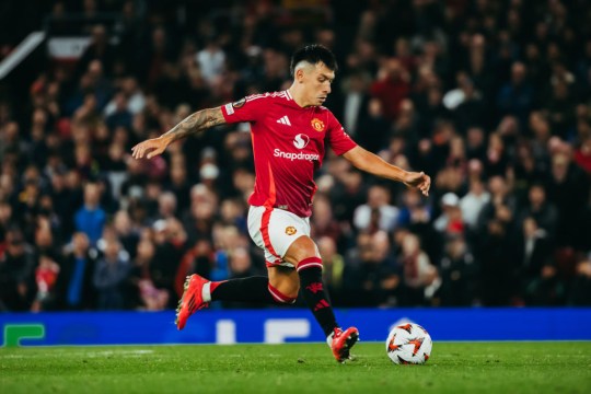 Lisandro Martinez in action for the Premier League club