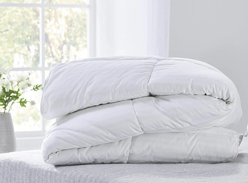 Save £69 on this Early’s of Witney 13.5 tog double duvet at The Original Factory Shop