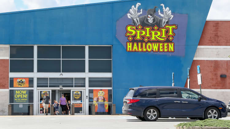 The business of Spirit Halloween