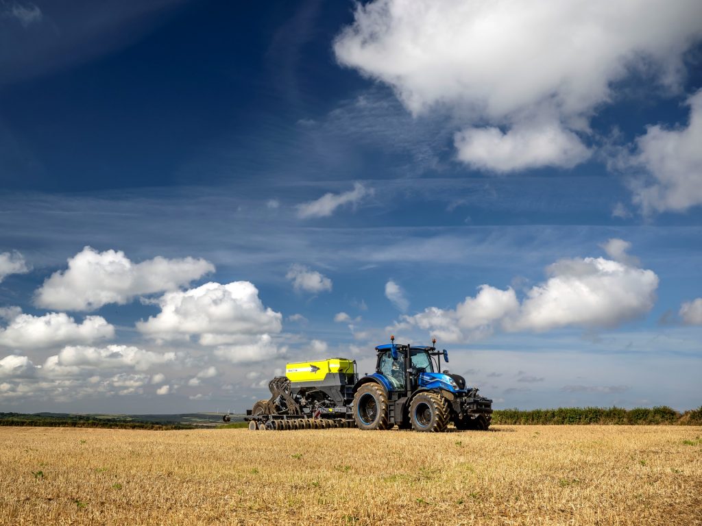 The Importance of the Alternator in Tractor Energy Efficiency