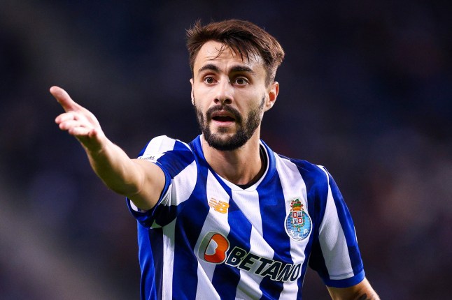 PORTO, PORTUGAL - DECEMBER 16: Fabio Vieira of FC Porto gestures during the Liga Portugal Betclic match between FC Porto and CF Estrela da Amadora at Estadio do Dragao on December 16, 2024 in Porto, Portugal. (Photo by Diogo Cardoso/Getty Images)