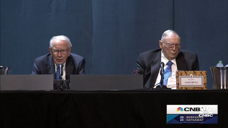 Buffett on estate planning: I don't sign a will until my children read it and give suggestions