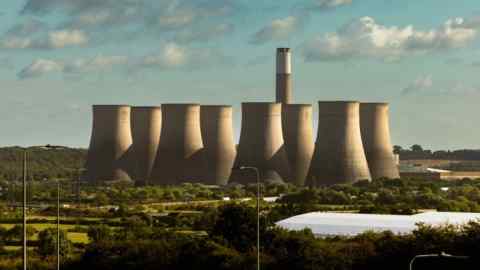 Coal powered power station at Ratcliffe-on-Soar outside Nottingham