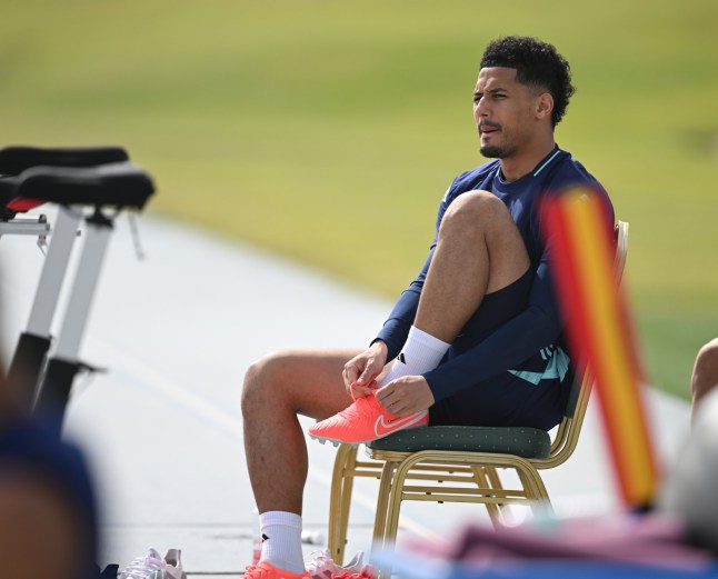 DUBAI, UNITED ARAB EMIRATES - FEBRUARY 08: William Saliba of Arsenal during a training session at NAS Sports Complex on February 08, 2025 in Dubai, United Arab Emirates. (Photo by Stuart MacFarlane/Arsenal FC via Getty Images)