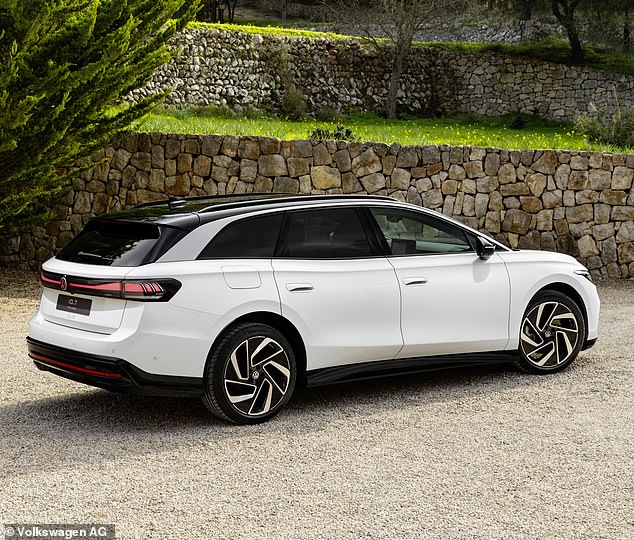 Volkswagen's ID.7 Tourer – an extended version of the flagship ID.7 saloon – is another sign that the family estate car could be having an electric resurgence