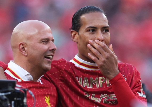 Soccer Football - Premier League - Liverpool v Tottenham Hotspur - Anfield, Liverpool, Britain - April 27, 2025 Liverpool manager Arne Slot and Virgil van Dijk celebrate after winning the Premier League REUTERS/Phil Noble EDITORIAL USE ONLY. NO USE WITH UNAUTHORIZED AUDIO, VIDEO, DATA, FIXTURE LISTS, CLUB/LEAGUE LOGOS OR 'LIVE' SERVICES. ONLINE IN-MATCH USE LIMITED TO 120 IMAGES, NO VIDEO EMULATION. NO USE IN BETTING, GAMES OR SINGLE CLUB/LEAGUE/PLAYER PUBLICATIONS. PLEASE CONTACT YOUR ACCOUNT REPRESENTATIVE FOR FURTHER DETAILS..