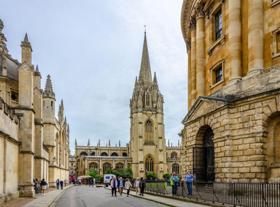 View of Catte Street in Oxford, with the Radcliffe Camera and University Church of St Mary the Virgin.