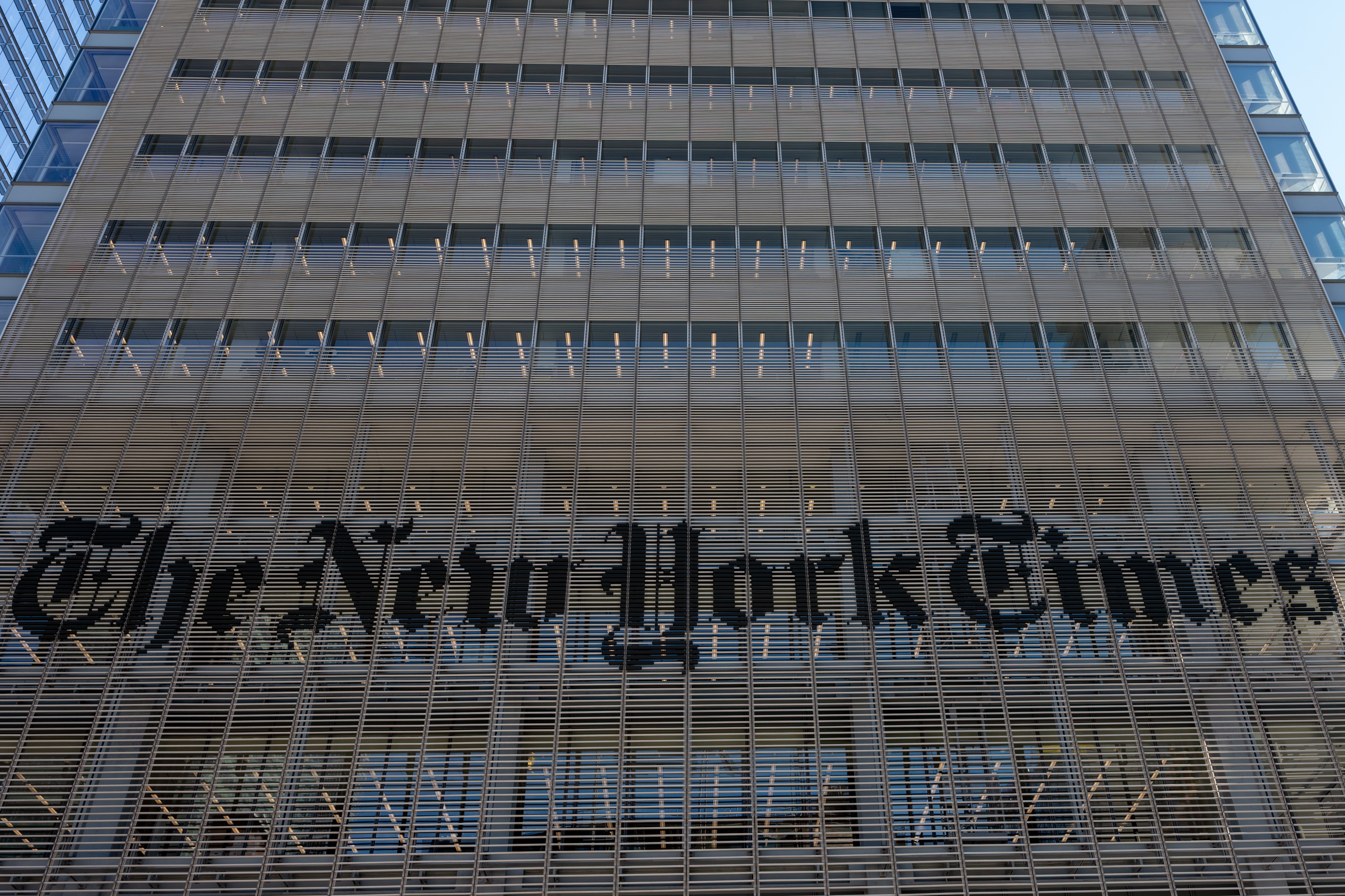 New York Times reporter Rob Copeland went to HR after editor Ellen Pollock said she’d “kill” him if his draft on a high-stakes Harvard story was over 2000 words.