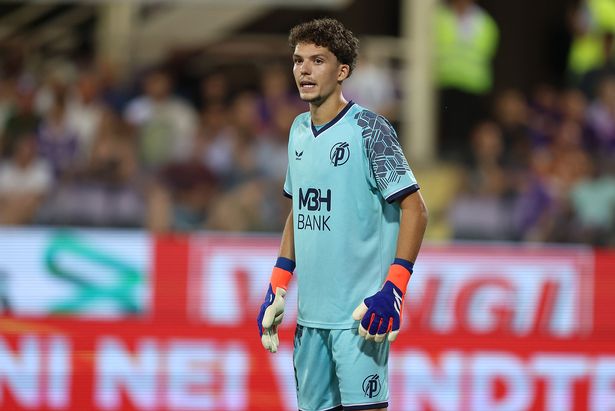 FLORENCE, ITALY - AUGUST 22: Armin Pecsi of Puskas Academy goalkeeper looks on during the UEFA Europa Conference League Play-Off 1st leg match between Fiorentina and Puskas Academy at Stadio Artemio Franchi on August 22, 2024 in Florence, Italy. (Photo by Gabriele Maltinti/Getty Images)